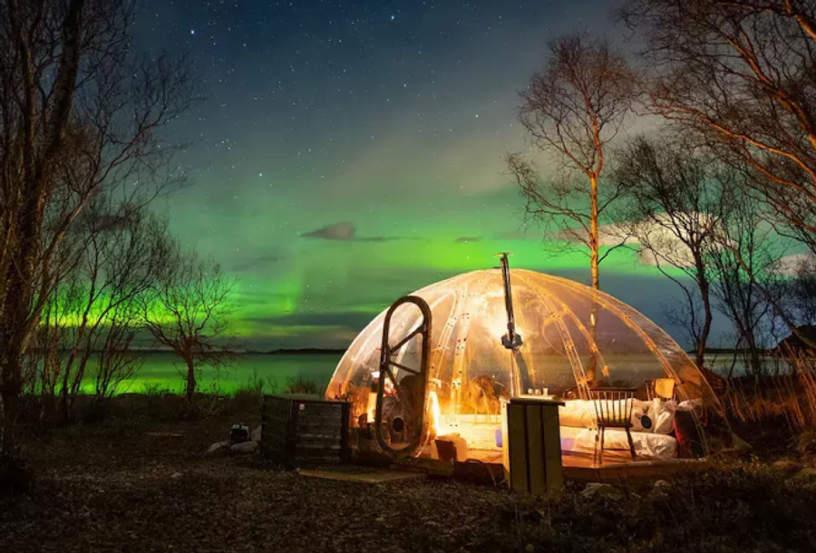 Følvika Eye med Nordlys