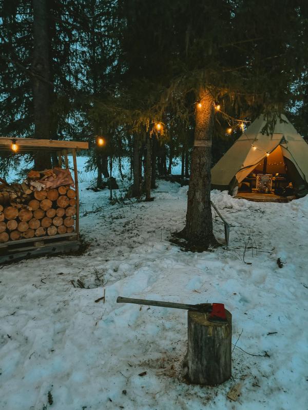 Cozy tent on the Island 