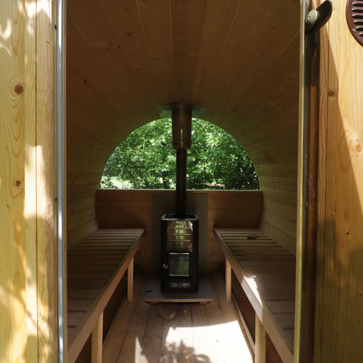 En in L Bonfire Stories Sauna Getowayys Where You Can Enjoy A Sauna - nature experience