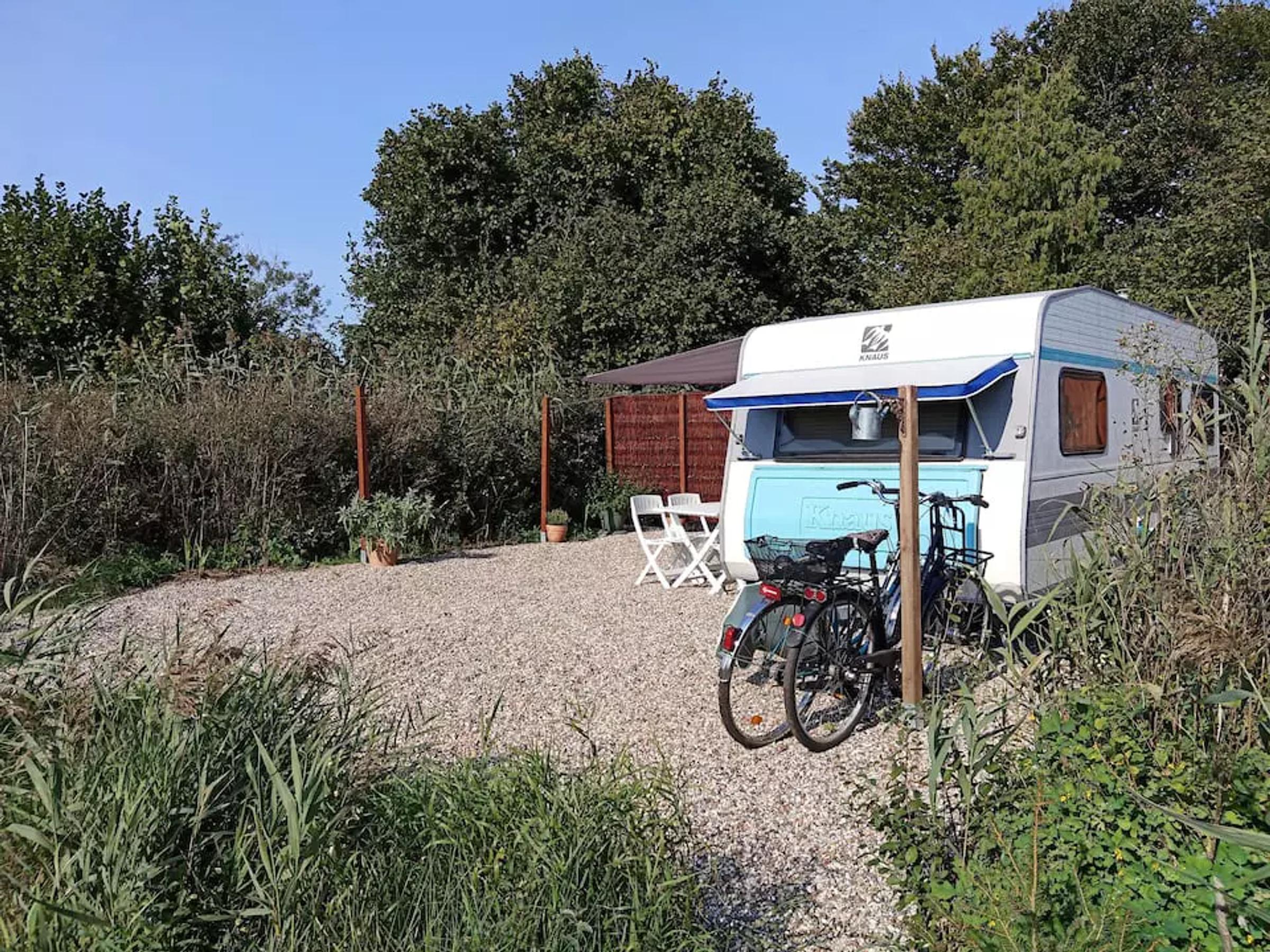 Campingvogn med søudsigt i Marienwerder nær Berlin