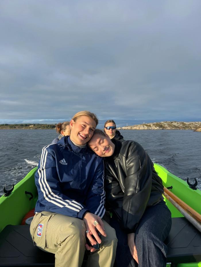 Turer med hyttens grønne båt