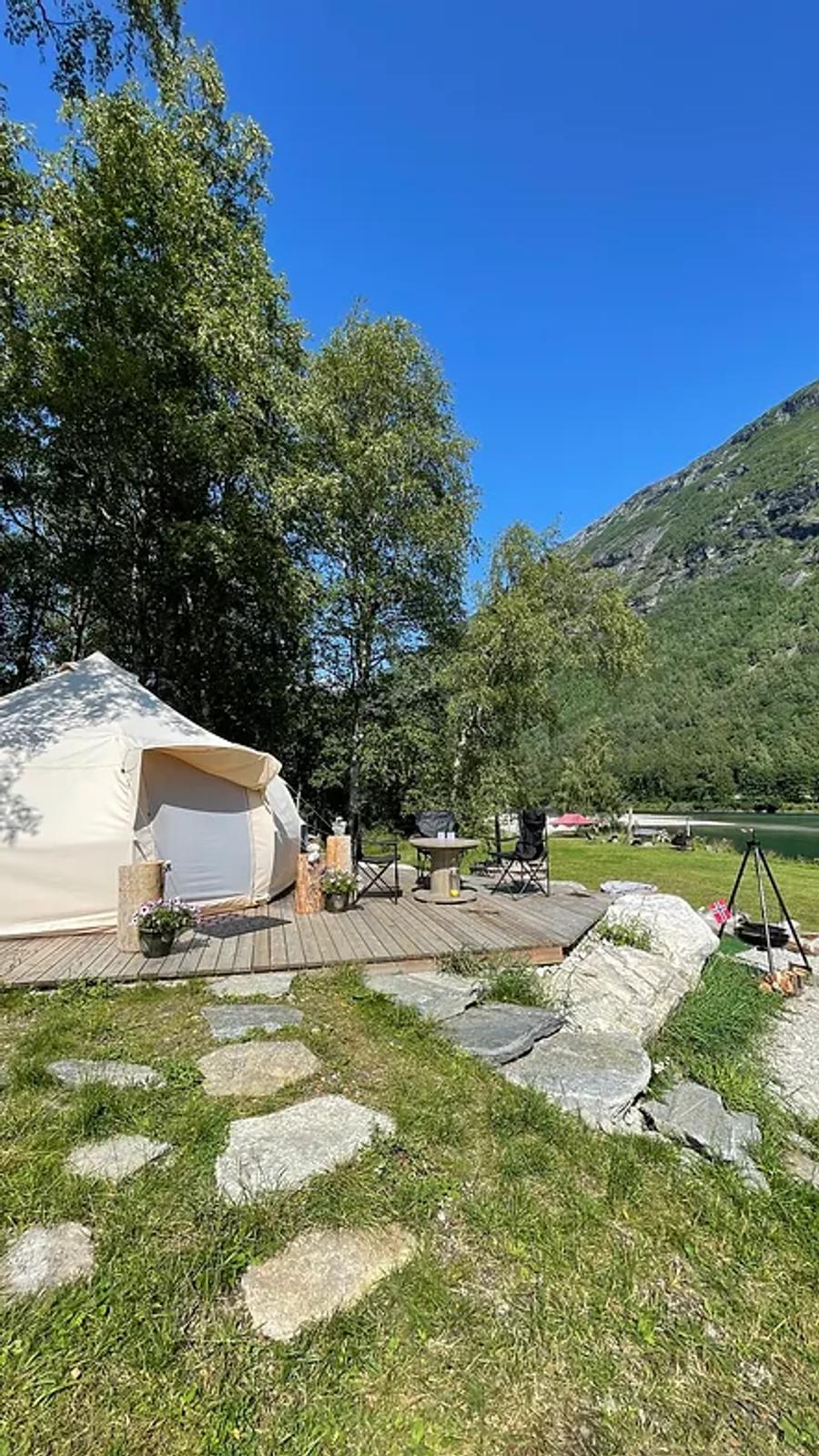 Glamping telt i Romsdalen ved Rauma