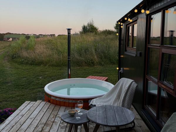 Wilderness bath