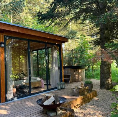 Panoramic windows