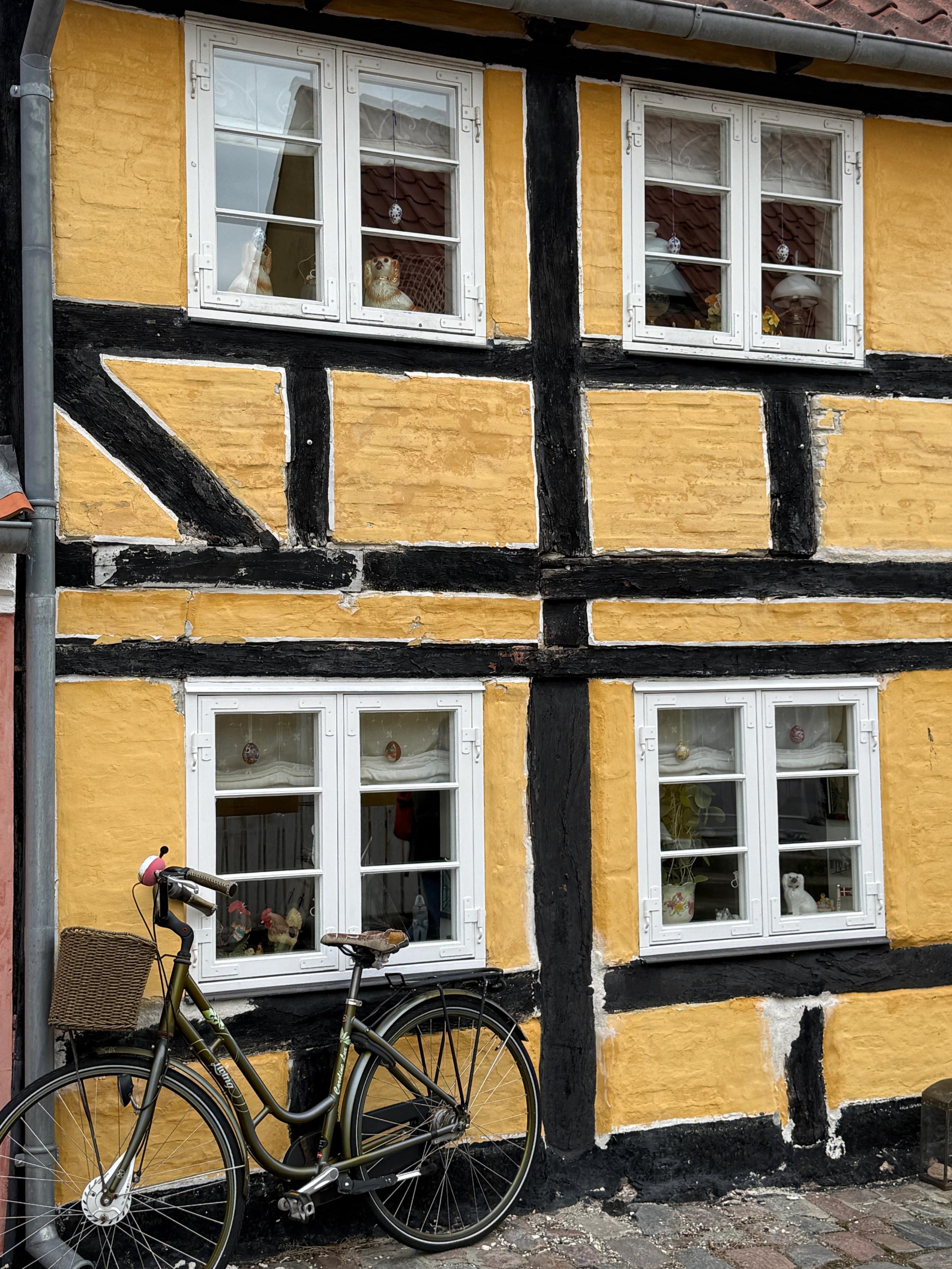 Tjek åbningstider før du sejler