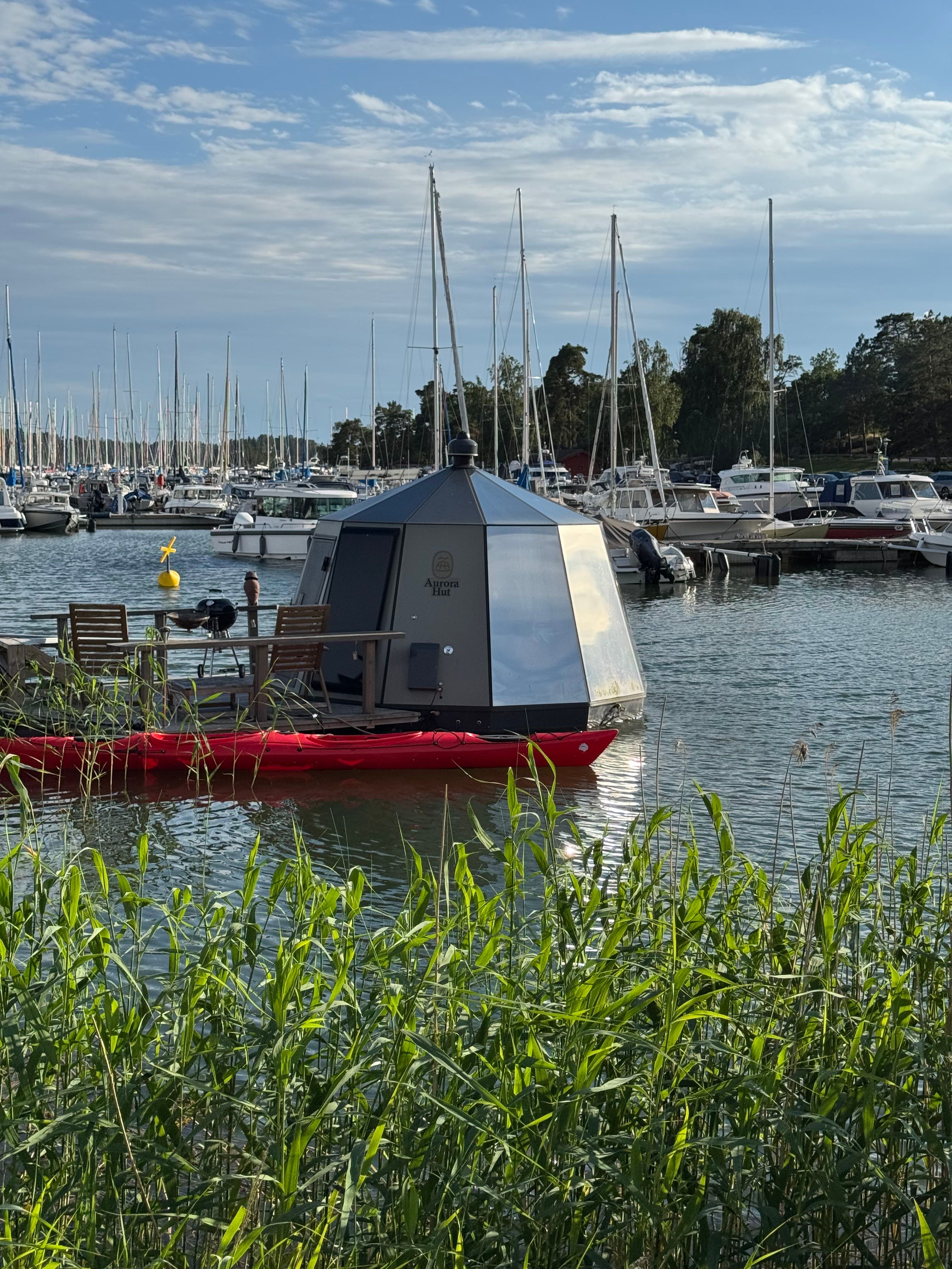 Mitt flytande iglu-äventyr vid Bullandö