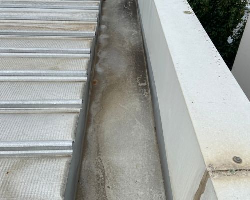 Cleared gutter run on Pental Road, Caulfield North after vacuum cleaning