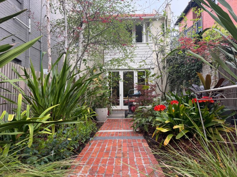 Acland Street, St Kilda — St Kilda