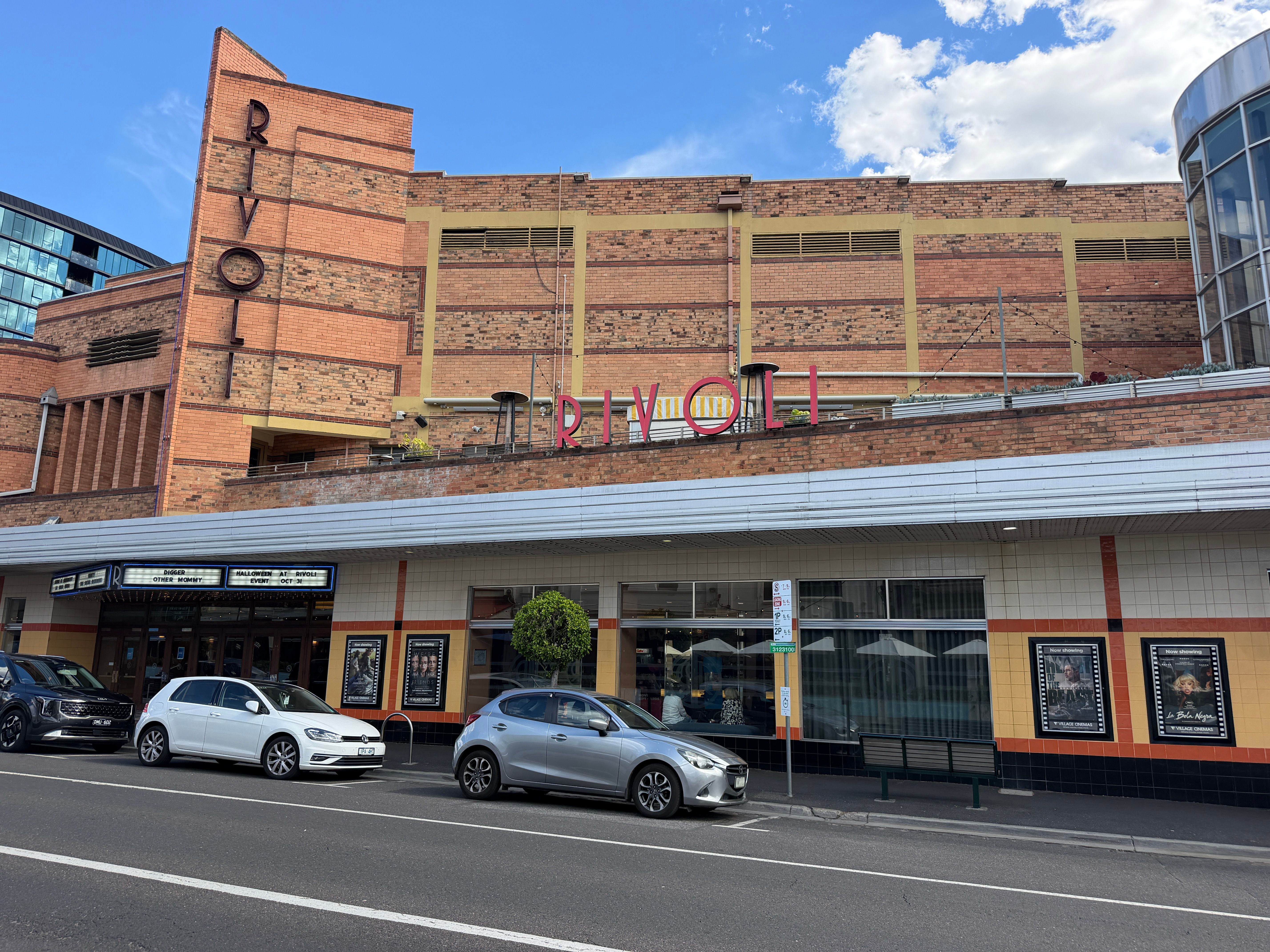 The Rivoli cinema on Camberwell Road, Hawthorn East, a rendered Streamline Moderne frontage
