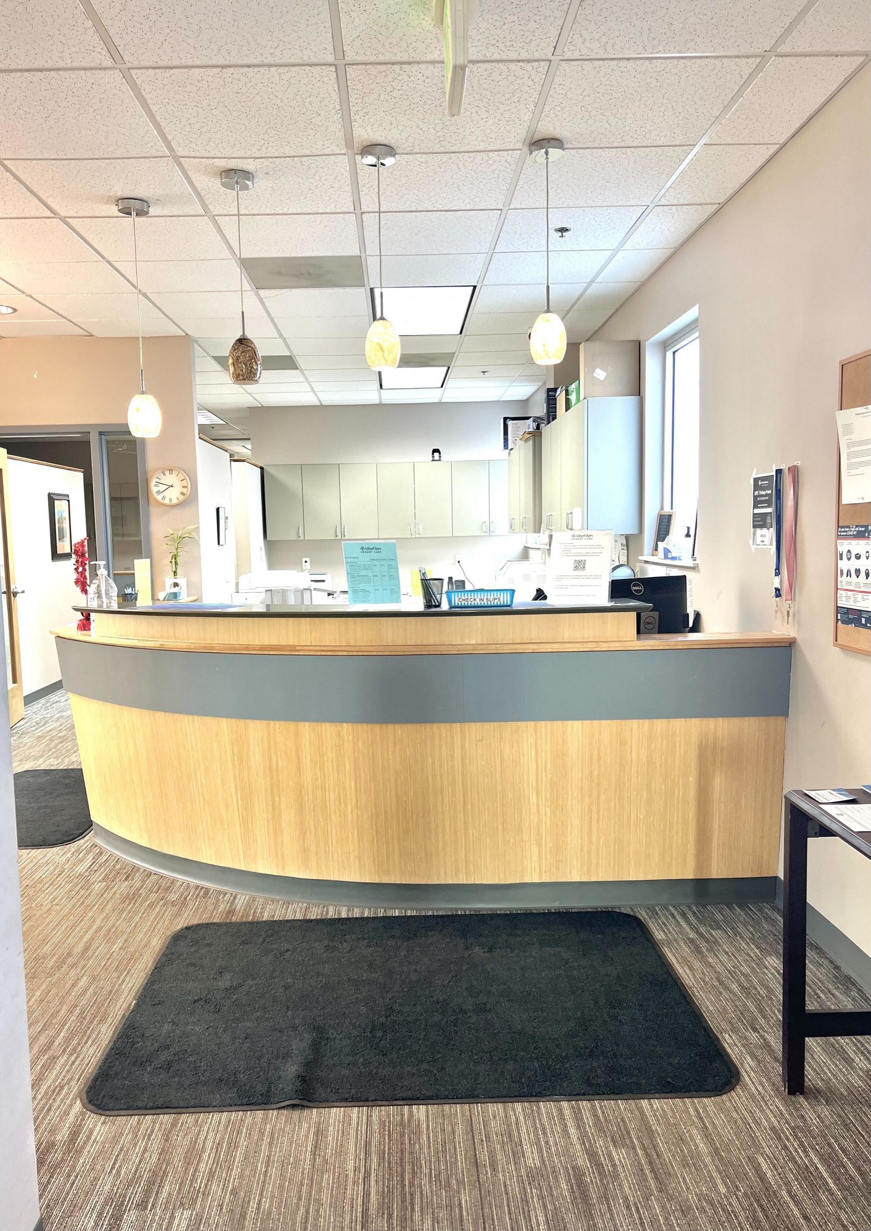 Front desk and reception at AfterOurs Denver Highlands
