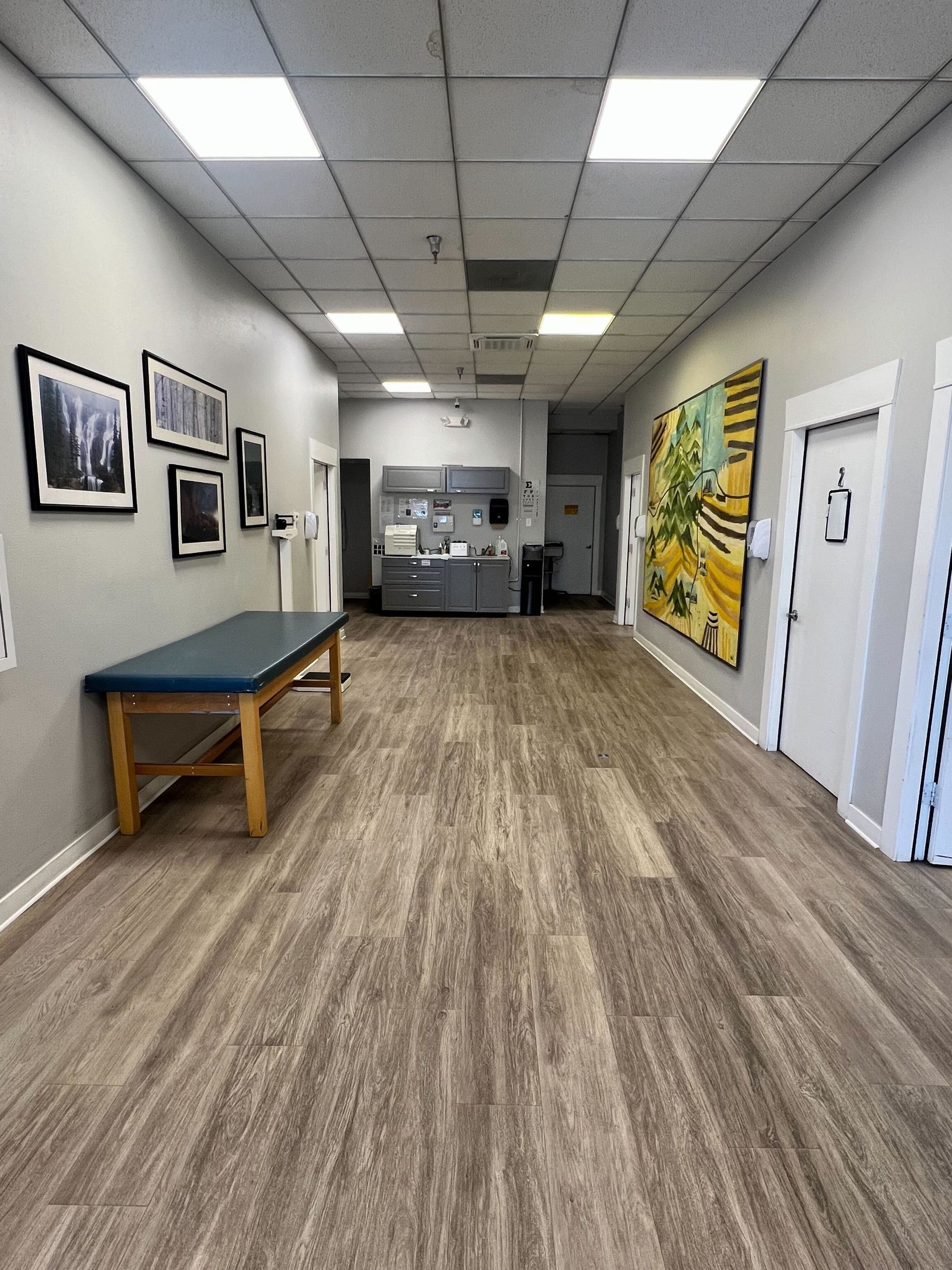 Corridor leading to the exam rooms
