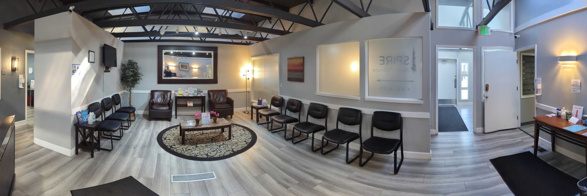 Panoramic view of the Denver Southeast waiting room and front desk
