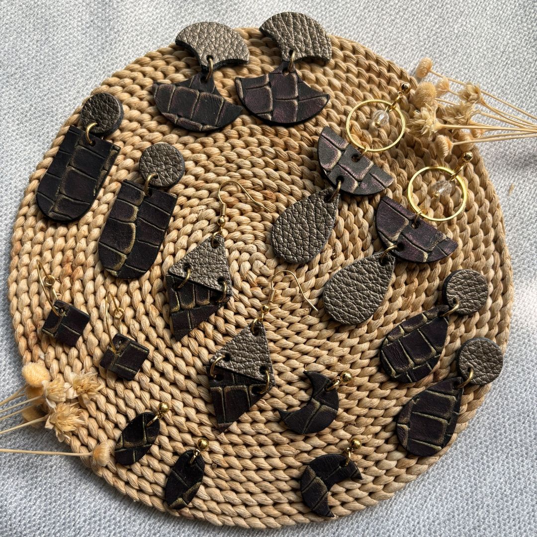 Golden Bronze - Leren oorbellen handgemaakt | Stof Sieraden