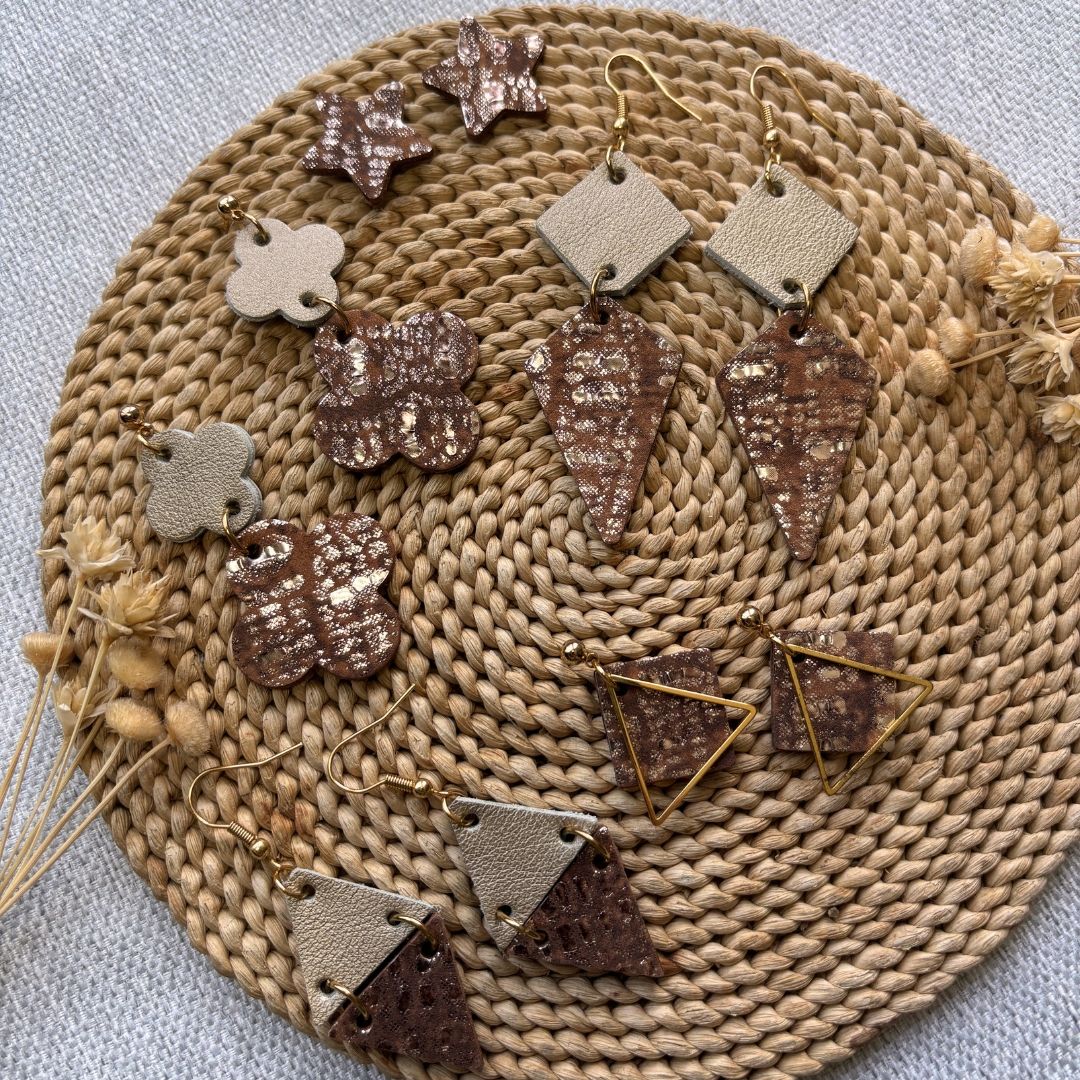 Desert Gold - Leren oorbellen handgemaakt | Stof Sieraden