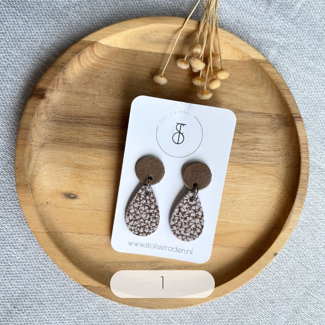 Lianne - Leren oorbellen handgemaakt | Stof Sieraden