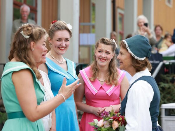Drottning Silvia hyllar The Hebbe Sisters & Ulrika Hebbe