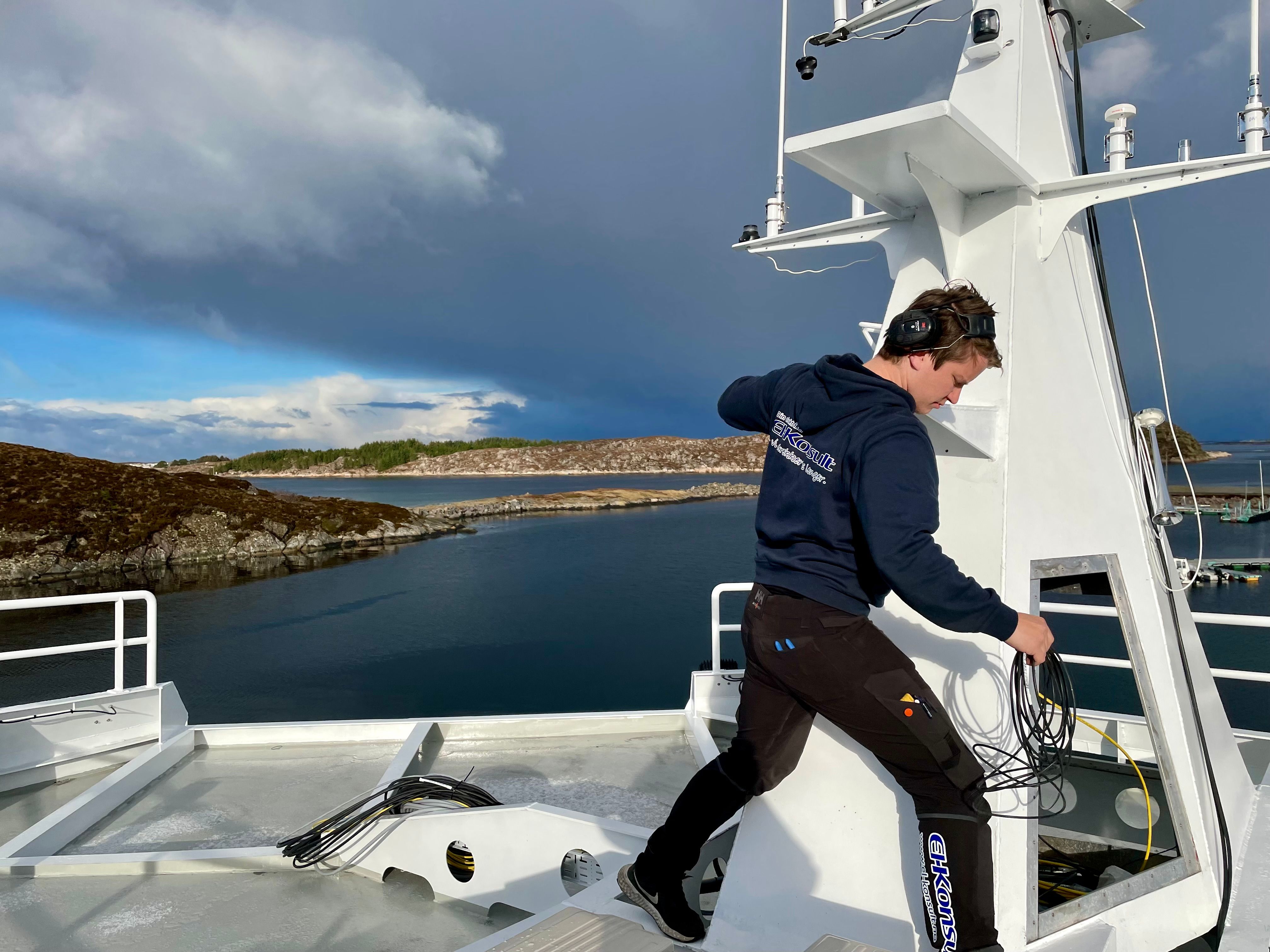 Installasjoner du sjelden ser – El-Konsult jobber der havet er arbeidsplassen