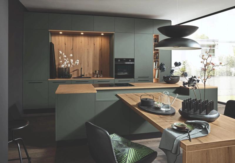 Deine moderne Traumküche in Black Green – minimalistisch, elegant, funktional.