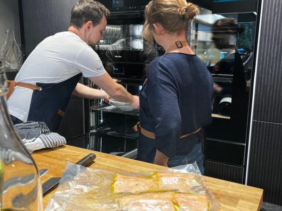 Ravioli-Zubereitung beim Kochevent in der Studio-Küche