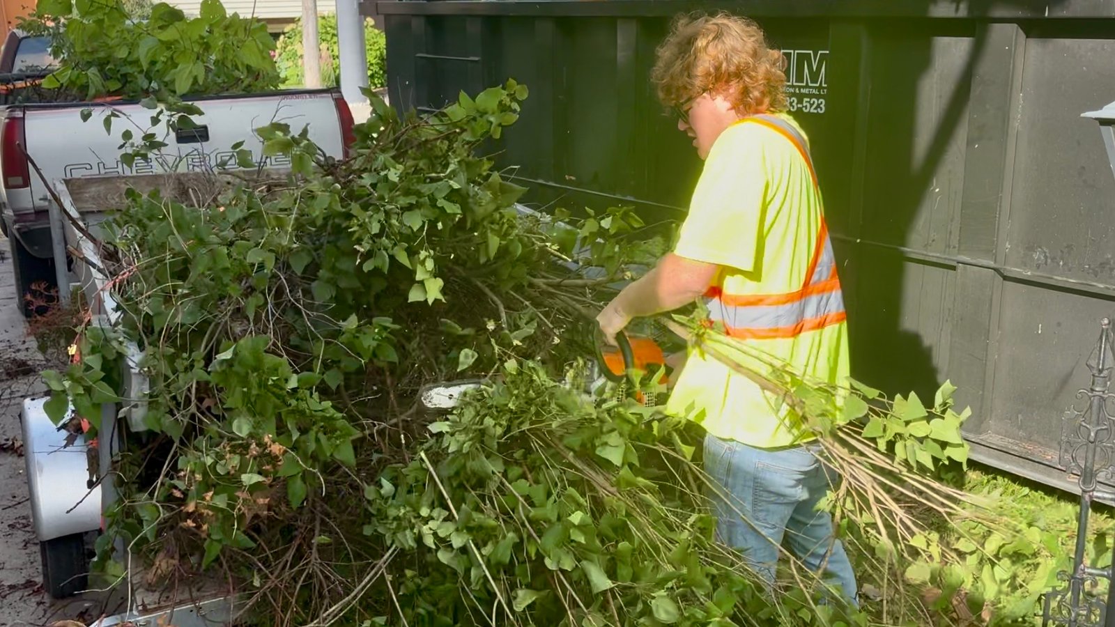 Full Yard Cleanup — Ready For Sale