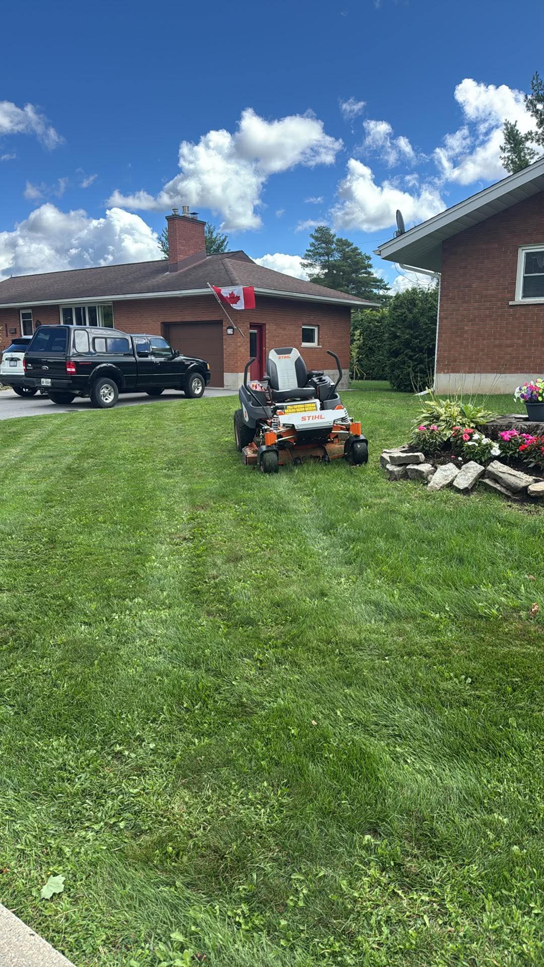 Lawn Cut & Trimming — First Impressions Matter