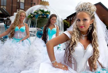 Polyester Brides - Tablet Magazine