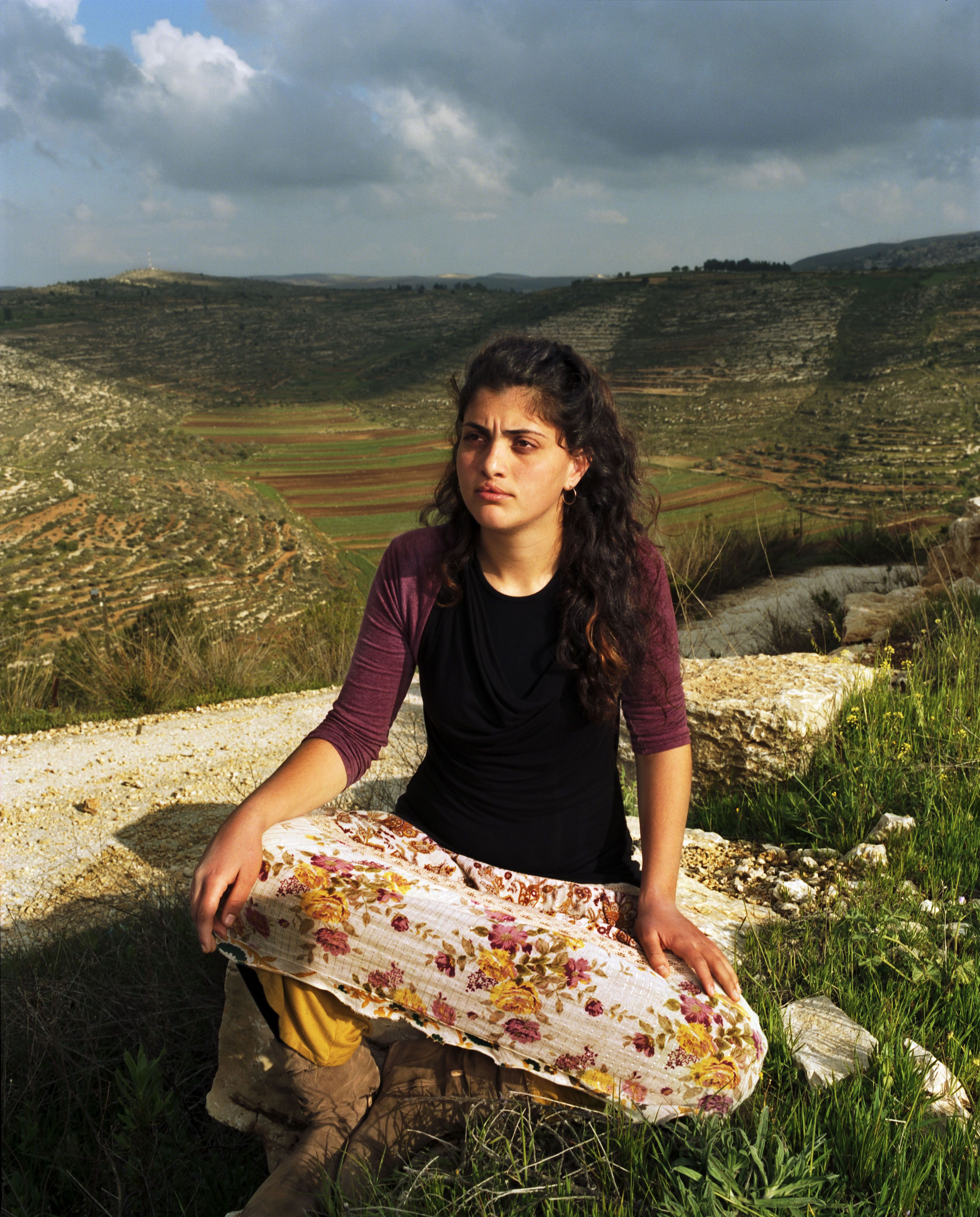 israeli girl from weeds