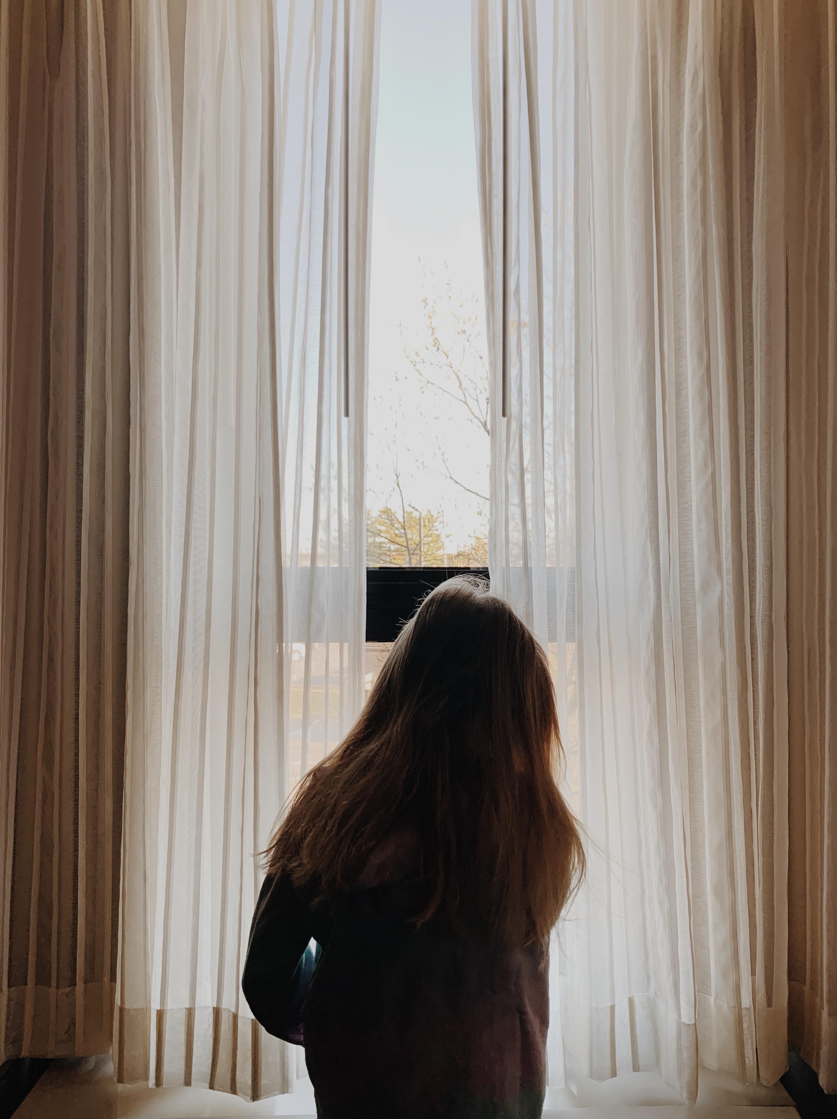 Traditional and Colorful Thanksgiving Tablescape - Zucchini Sisters, image size:2765x3698