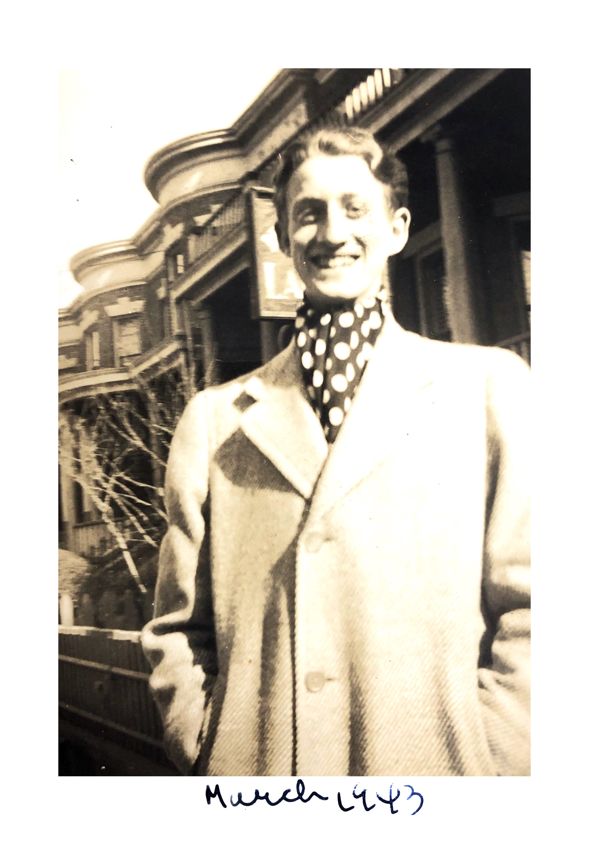 1 ' 1 1.r'F i 1:v I-H -, image size:2036x2911