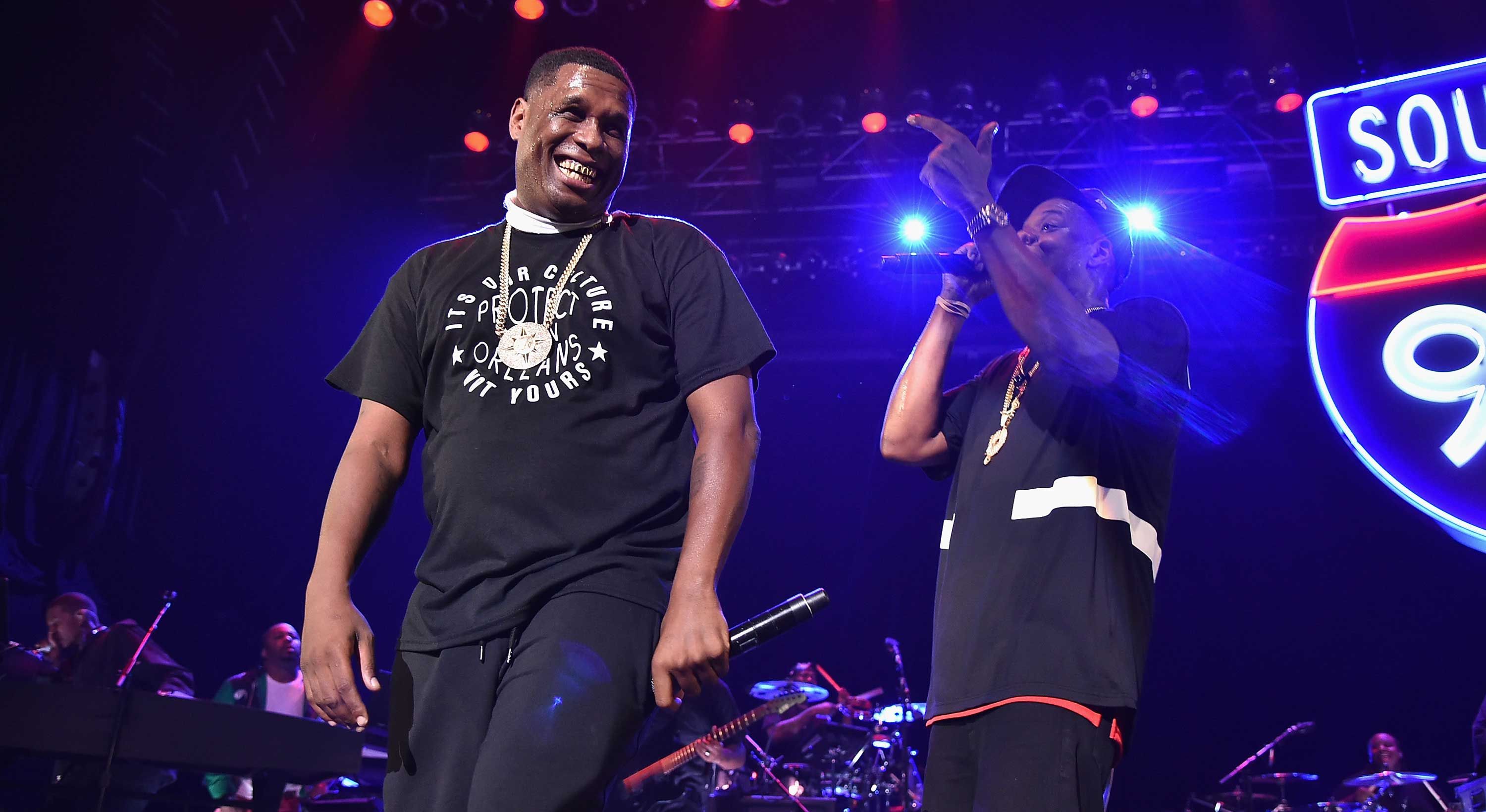 Jay-Z and Jay Electronica Lick Louis Farrakhan Up and Down