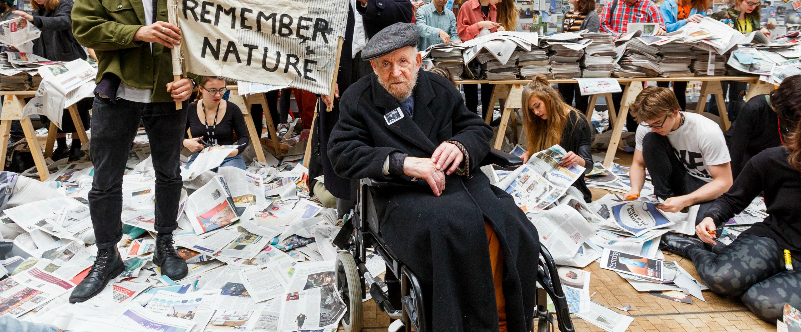 Gustav Metzger, Pioneer of 'Auto-Destructive Art', Dies at 90