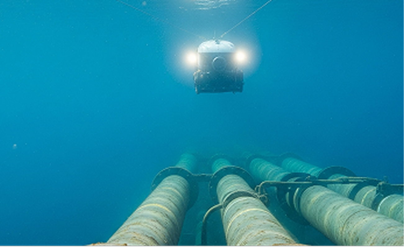 ROV inspecting subsea pipelines offshore