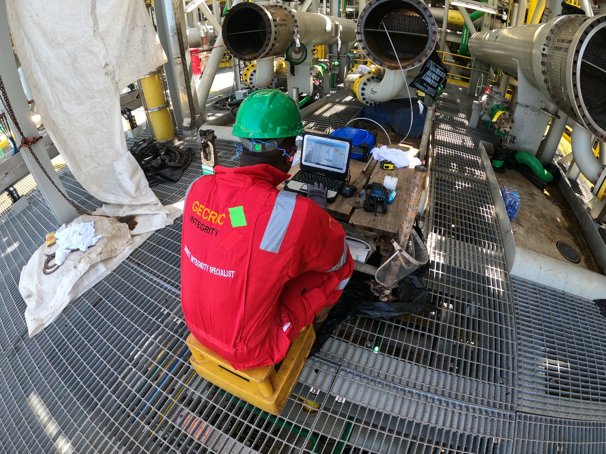 Eddy current tube inspection on critical process equipment