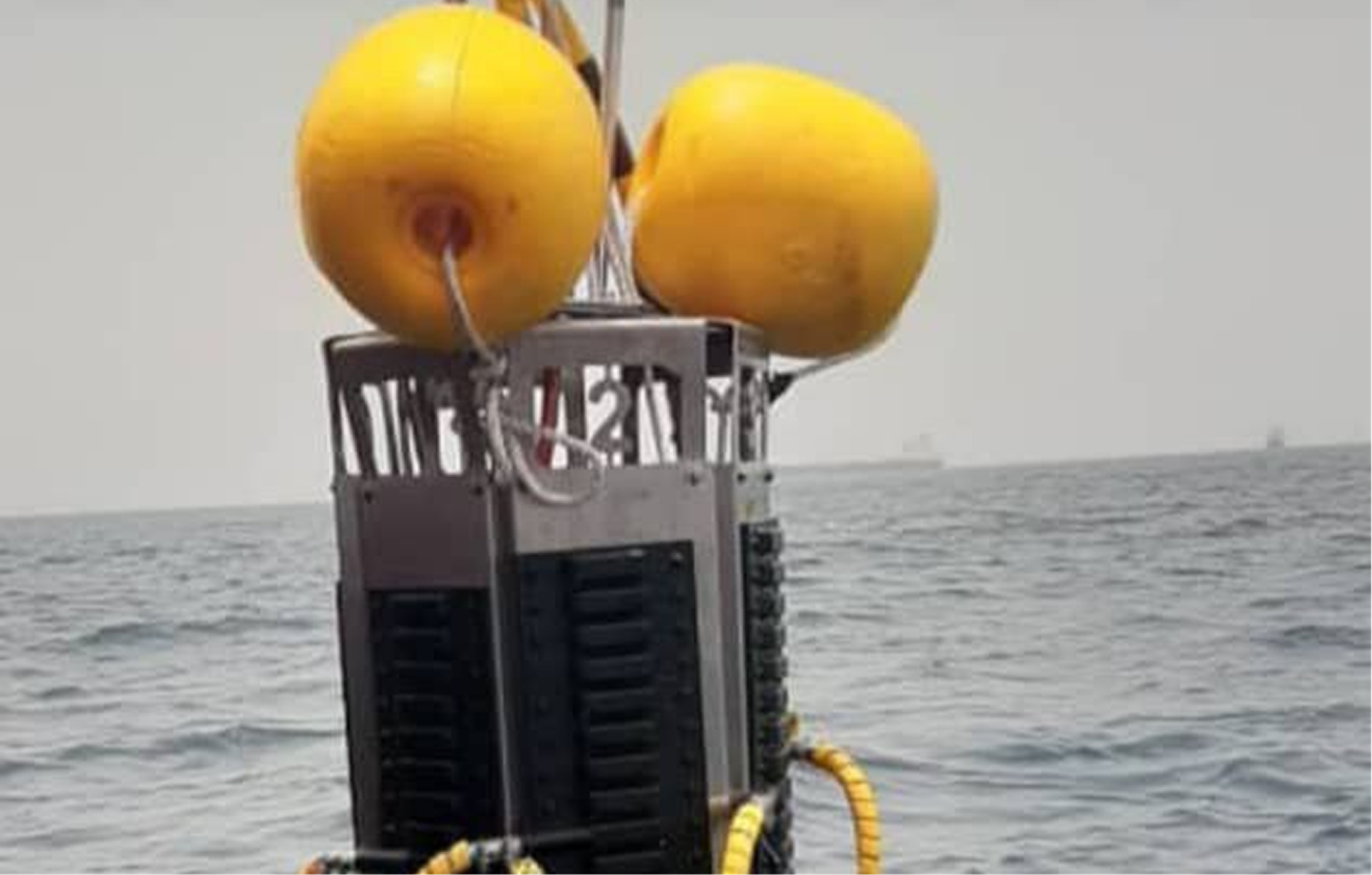 Subsea pipeline inspection using guided ultrasonics