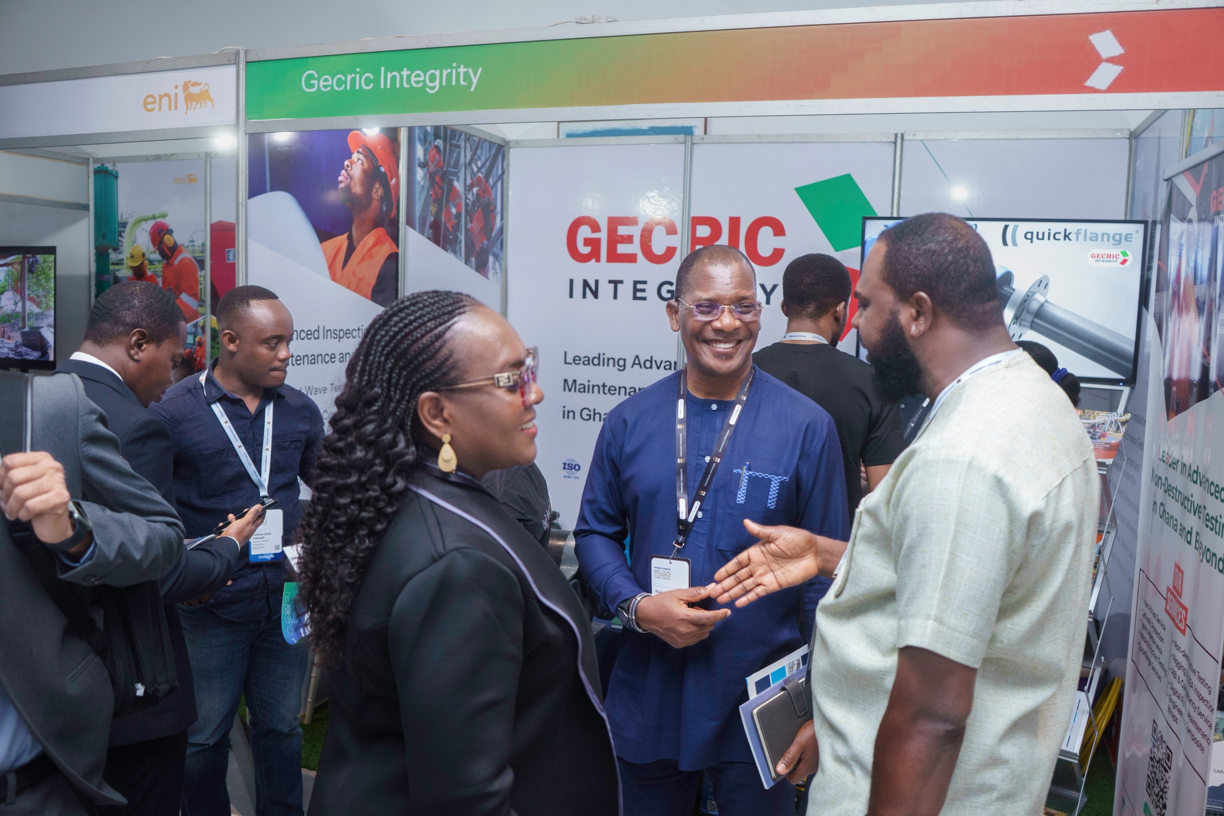 Networking at the Gecric Integrity booth during LCCE 2025