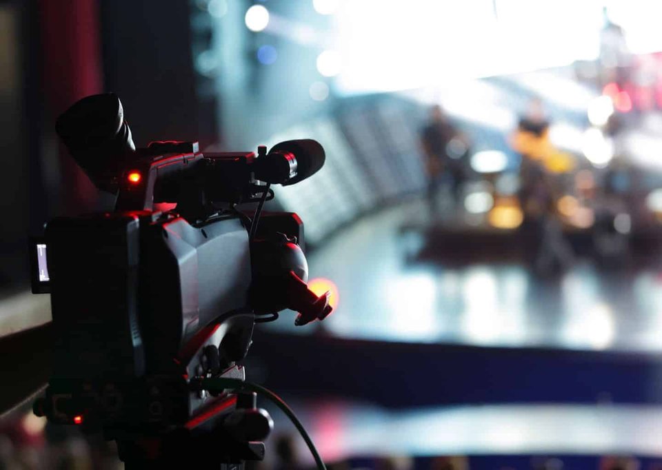7 Questions to Ask Videographer Before Hiring for a Corporate Event|6 Things You Should Expect When Hiring A Video Production Company