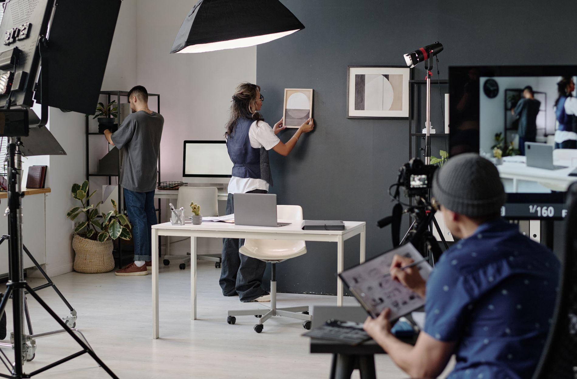 Enterprise Video Production in Toronto: How CMOs Build Sales Enablement