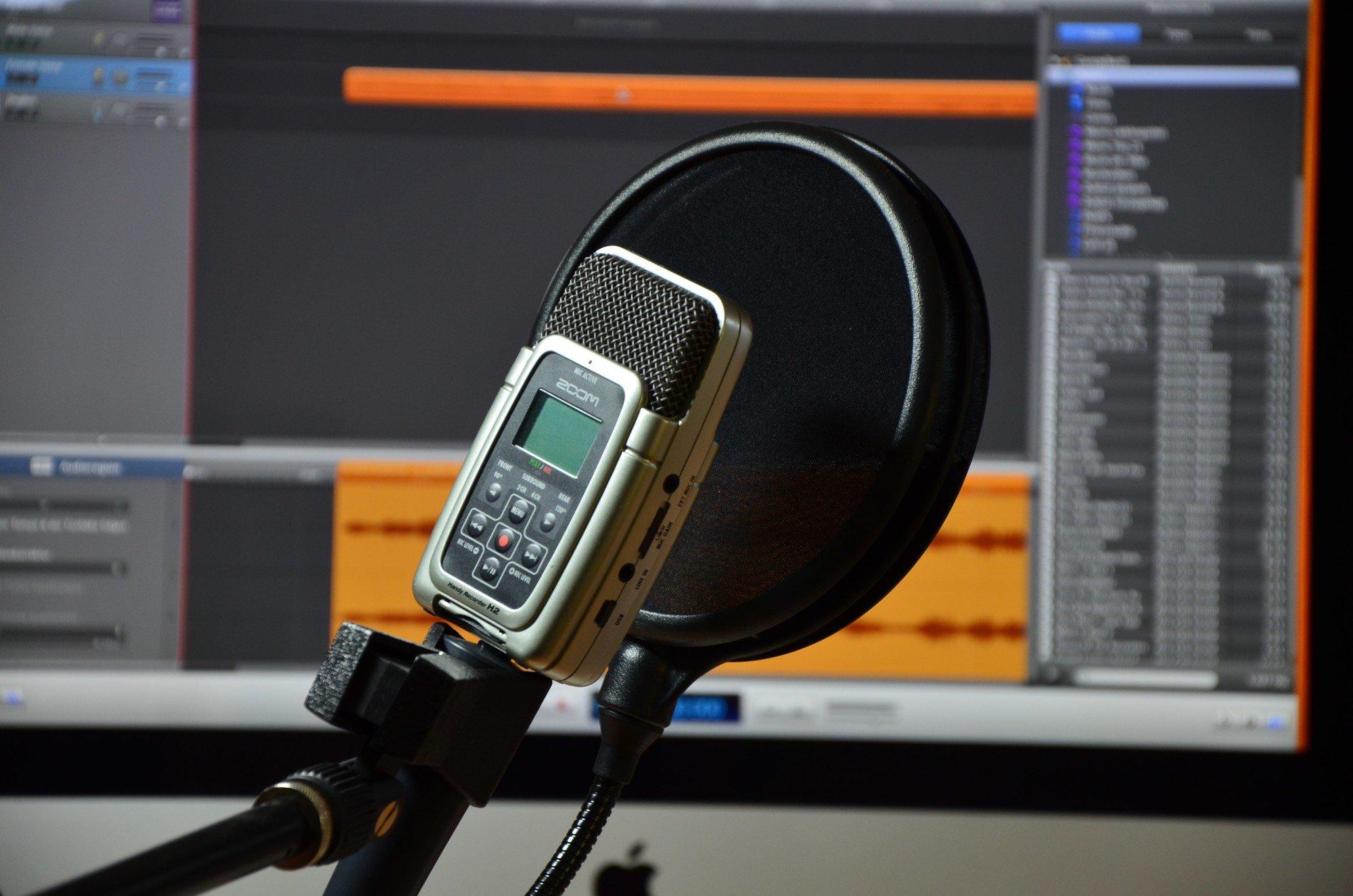 Recording Vocals: A Guide to Capturing Crisp, Clear Vocals for VO Work