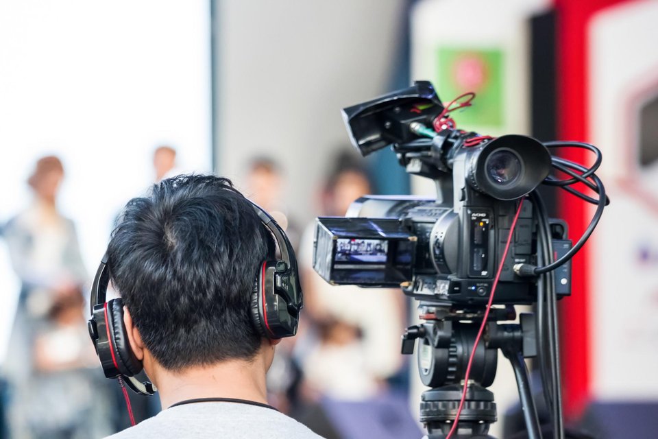 create a commercial