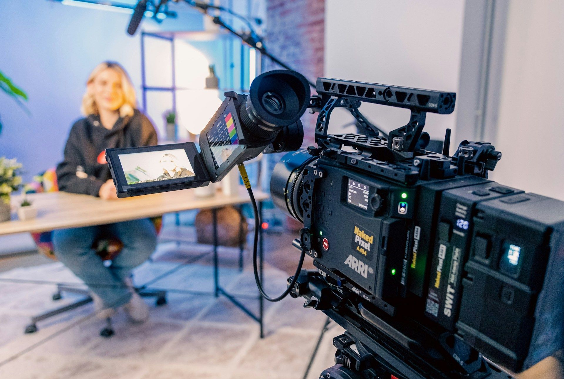 Enterprise Customer Story Videos: Proof Points, Funnel Narratives, Modular Cuts