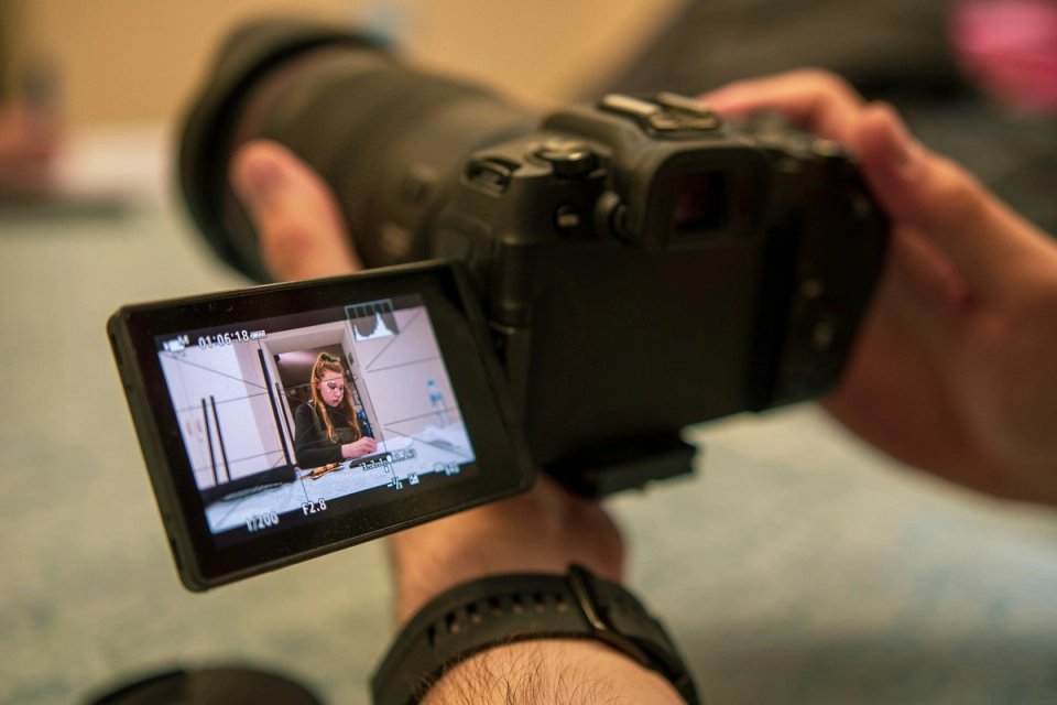 Stop Treating B2B Video Like B2C Ads in Enterprise Funnels