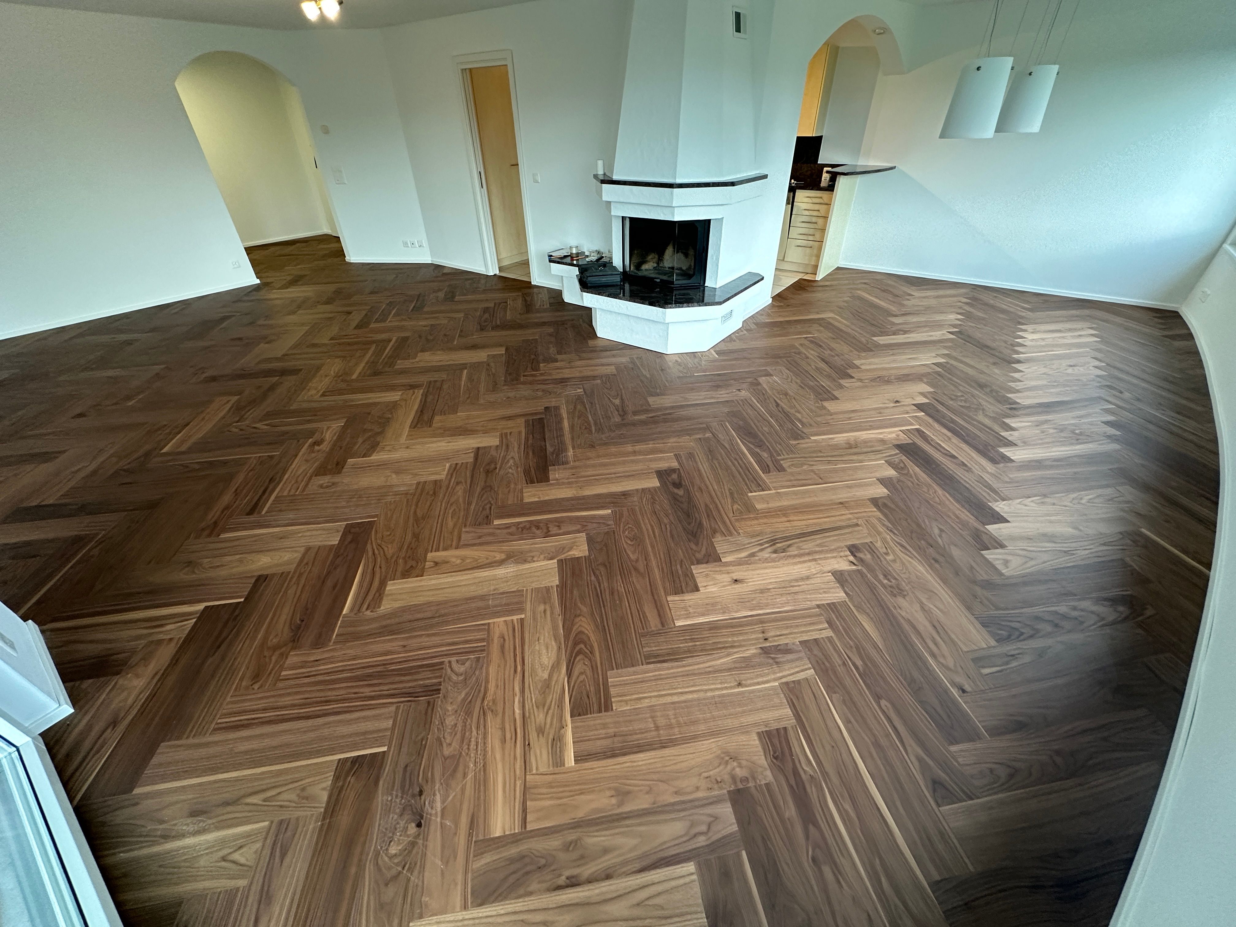 Amerikanischer Nussbaum im Fischgrat