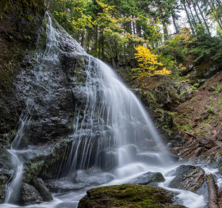 Fuller Falls left