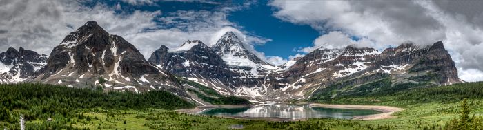Mt Assiniboine Pano