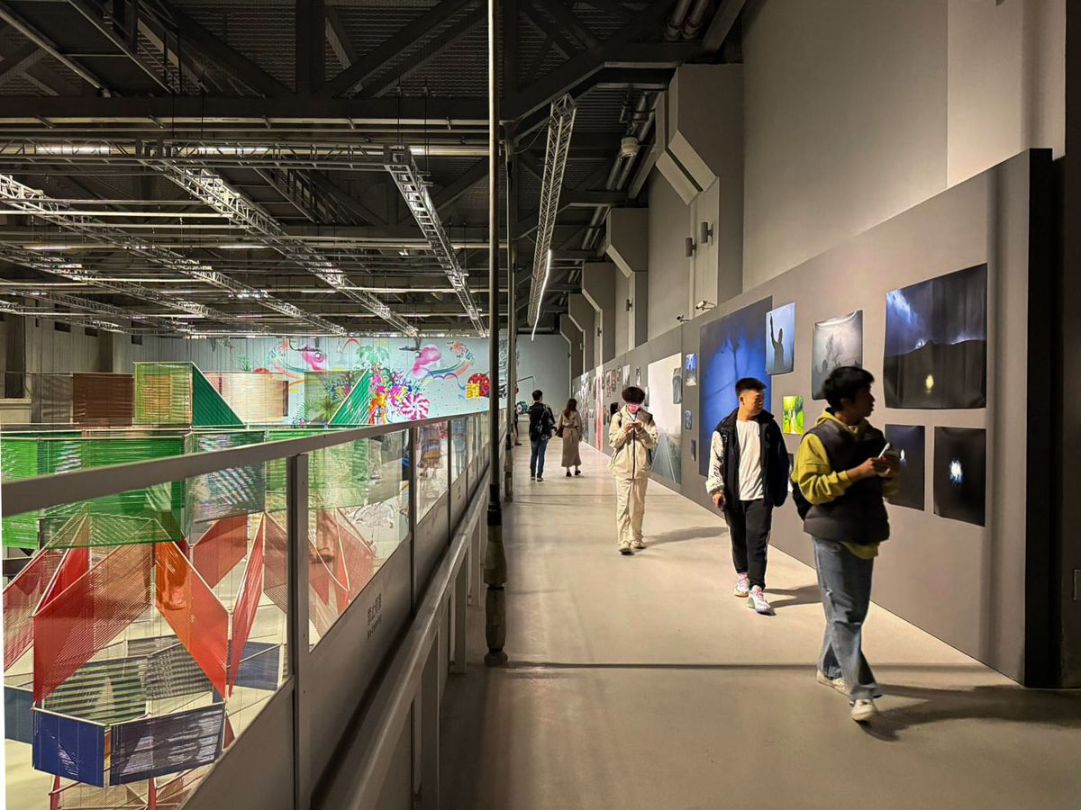 Cansu Yıldırım, Shanghai Bienali
Anna Laudel ve sanatçının izniyle