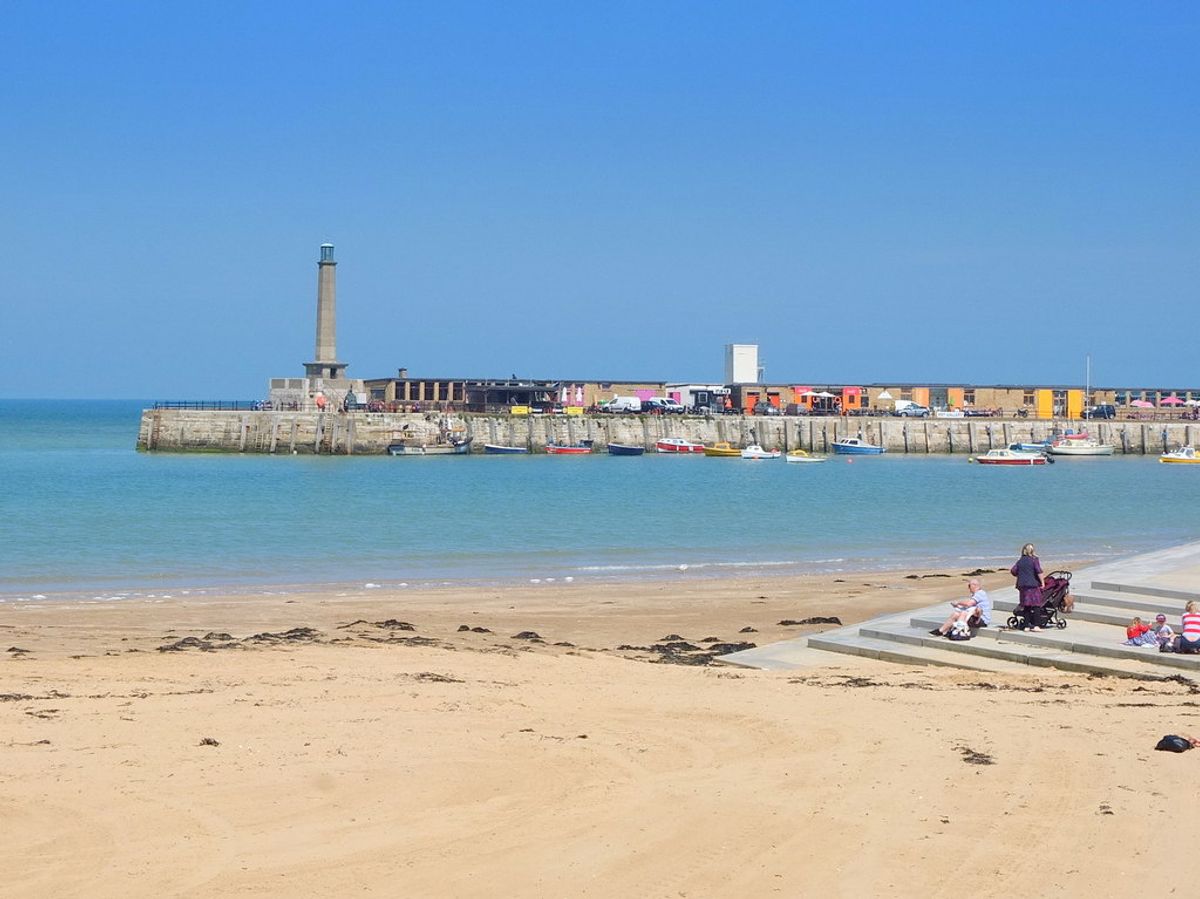 Yeni nesil sanatçılar uygun şartlarda yaşayabilecekleri daha küçük şehirlere yöneliyor.

MARGATE: © GARY ROGERS