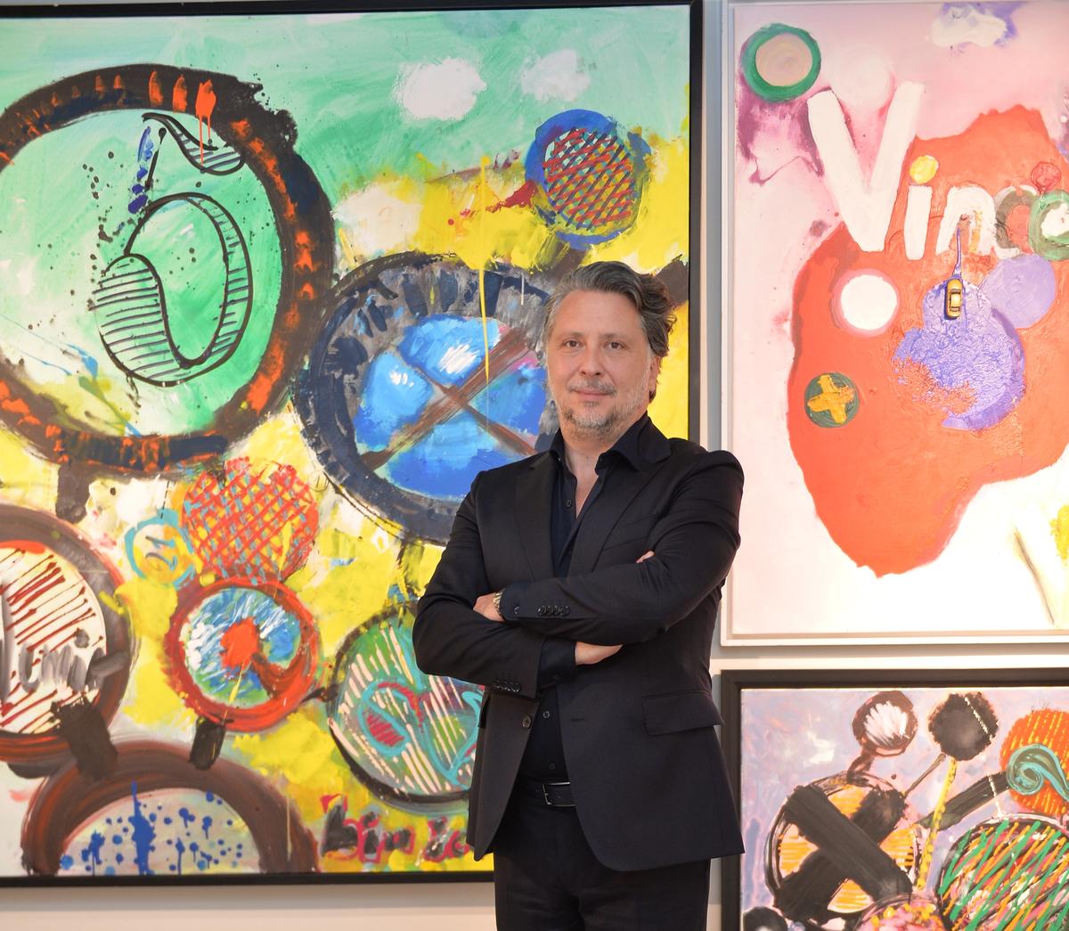 Hancan, Bor Sanat Koleksiyonu’nu genişletmeye devam ederken genç sanatçılara da destek oluyor.
ÖZGÜR CEM HANCAN: © BOR SANAT