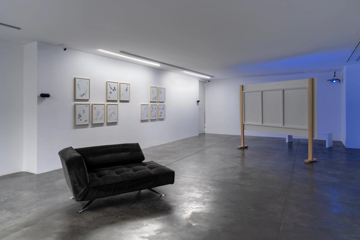 Zeyno Pekünlü, "Bütün Ahları", Yerleştirme görünümü (Fotoğraf: Zeynep Fırat) © SANATORIUM