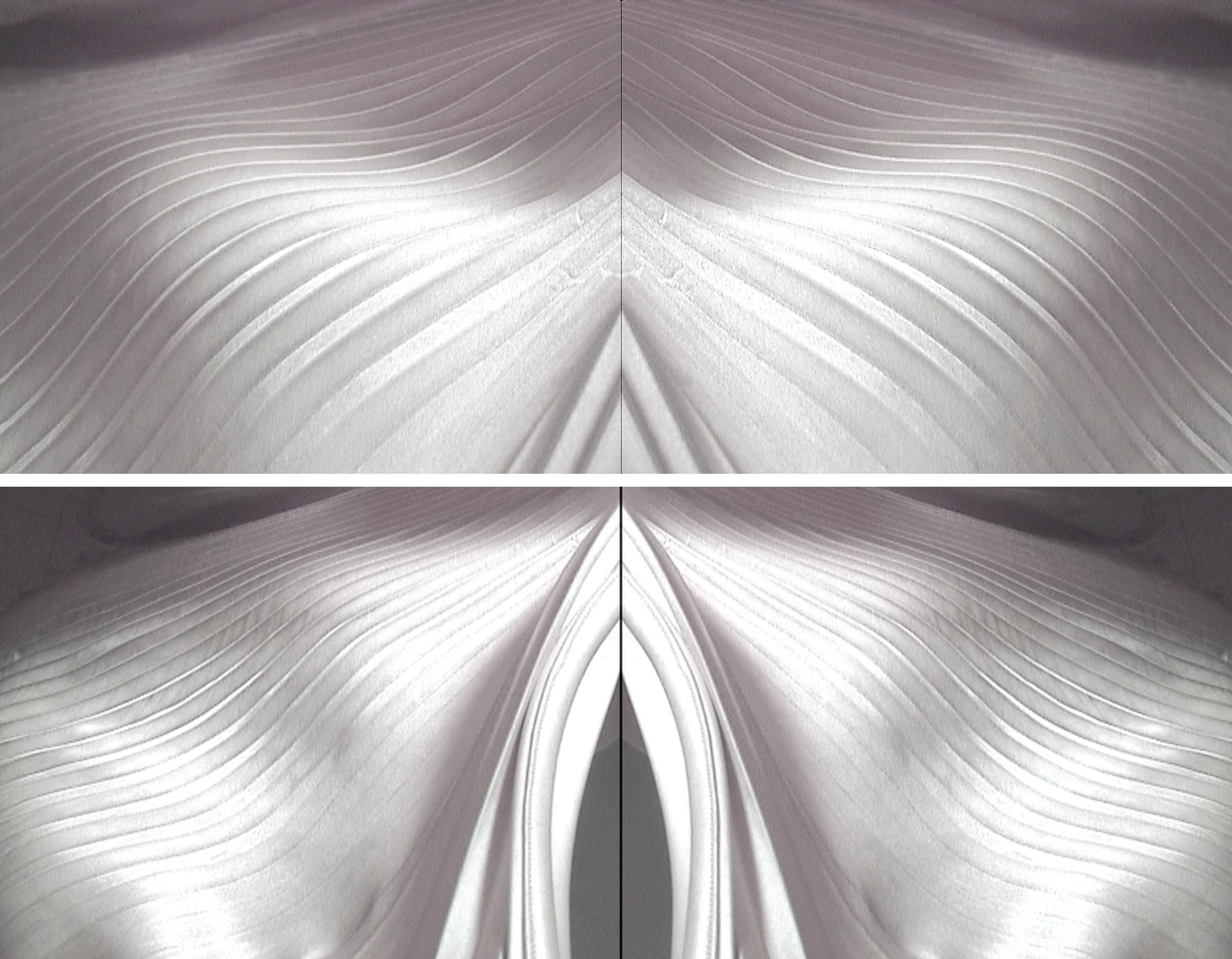 Nil Yalter, “TheAmbassaDRESS”, video görüntüsü.

NİL YALTER: © NİL YALTER, THE PILL