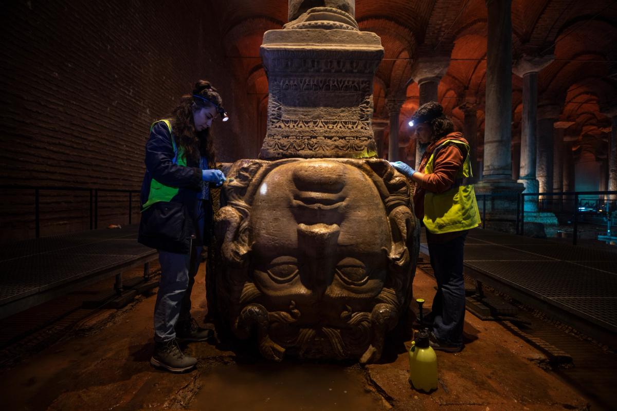 İBB Miras, Yerebatan Sarnıcı gibi restorasyon ve yeniden işlevlendirme projelerine imza atıyor.
© İBB KÜLTÜR
